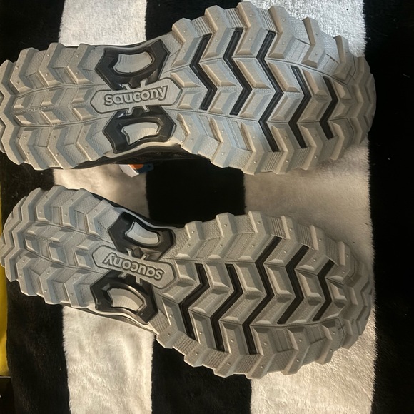 React to you memory foam hiking shoe - Picture 4 of 4